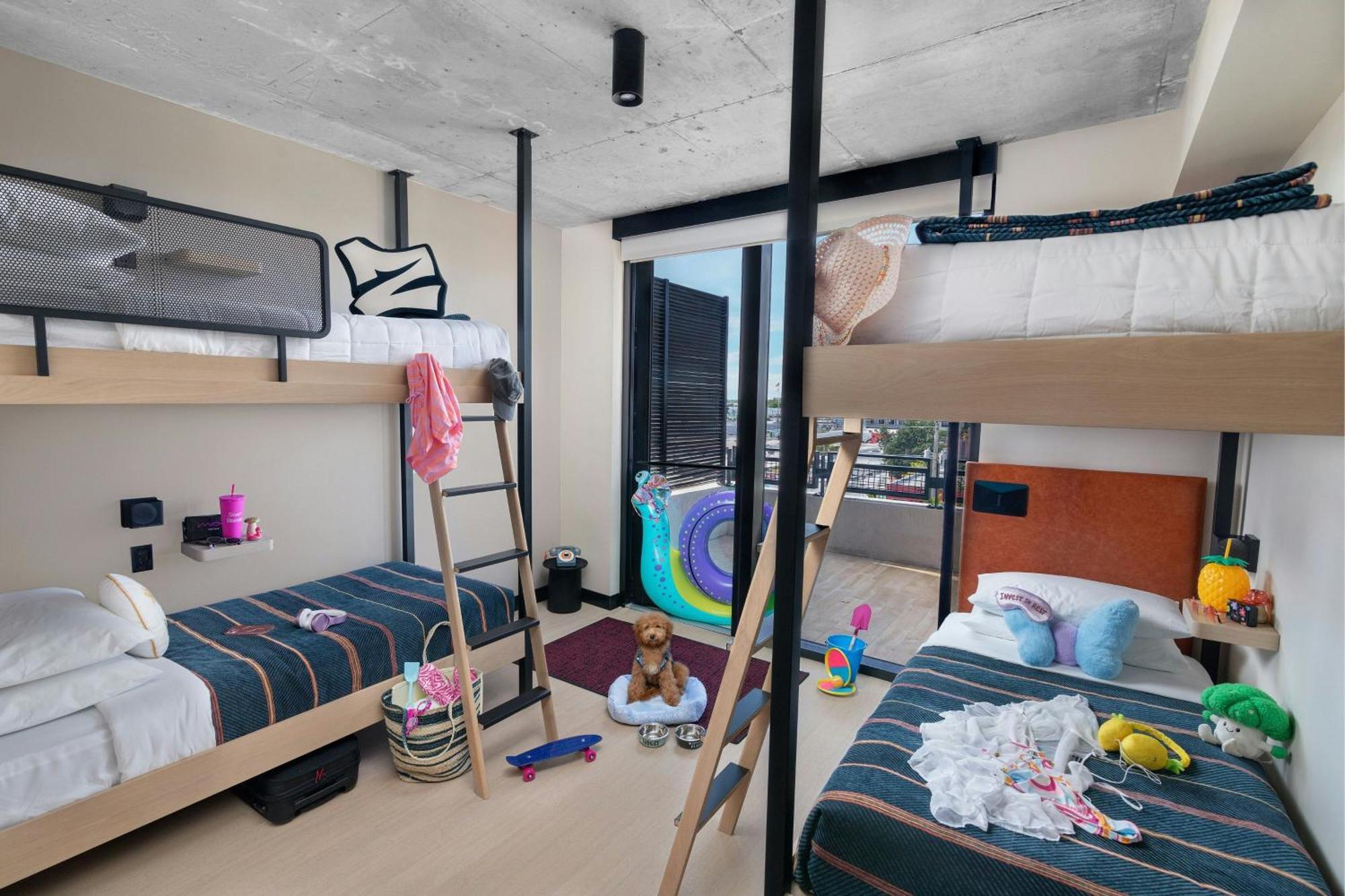 ホテル Moxy Miami Wynwood エクステリア 写真