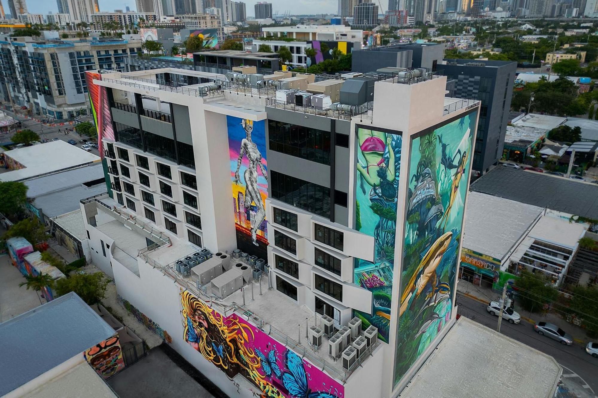 ホテル Moxy Miami Wynwood エクステリア 写真