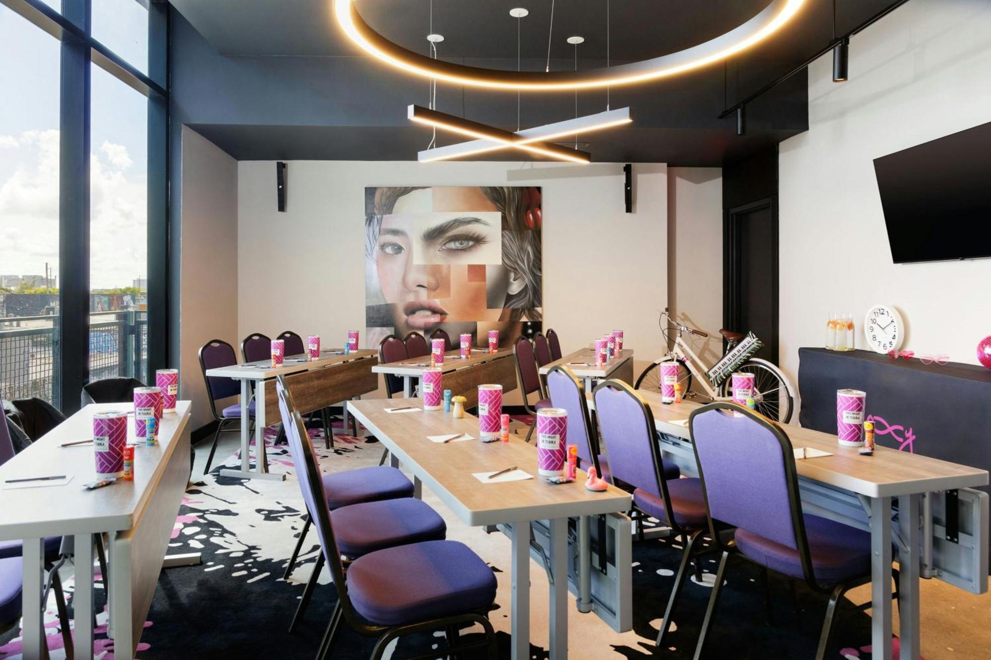 ホテル Moxy Miami Wynwood エクステリア 写真
